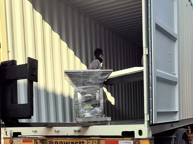 發(fā)貨現(xiàn)場